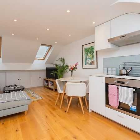 The Old Wire Factory - 2 Bed, Close To City Centre, Fast Wifi, Comfortable Home From Home Bristol Luaran gambar